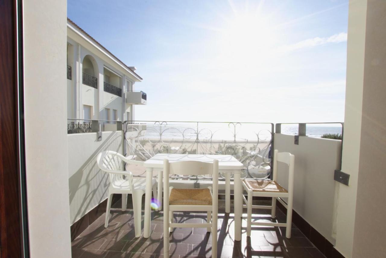 Bagni Miramare - Home Immobiliare Jesolo Kültér fotó